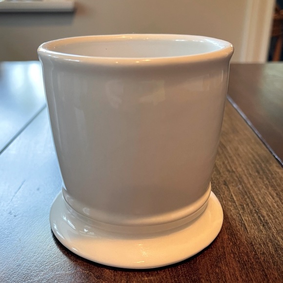 Anthropologie J Mug Monogram Mug 14 oz Initial J Mug Monogram - Picture 5 of 13